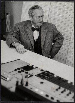 Hans Moser