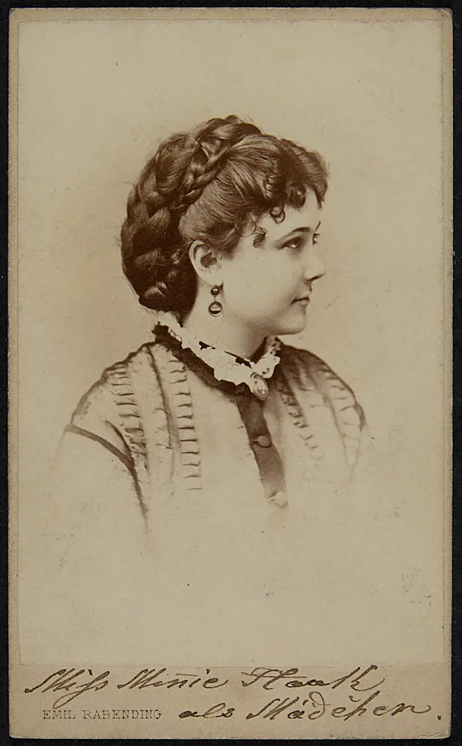 Minnie Hauck