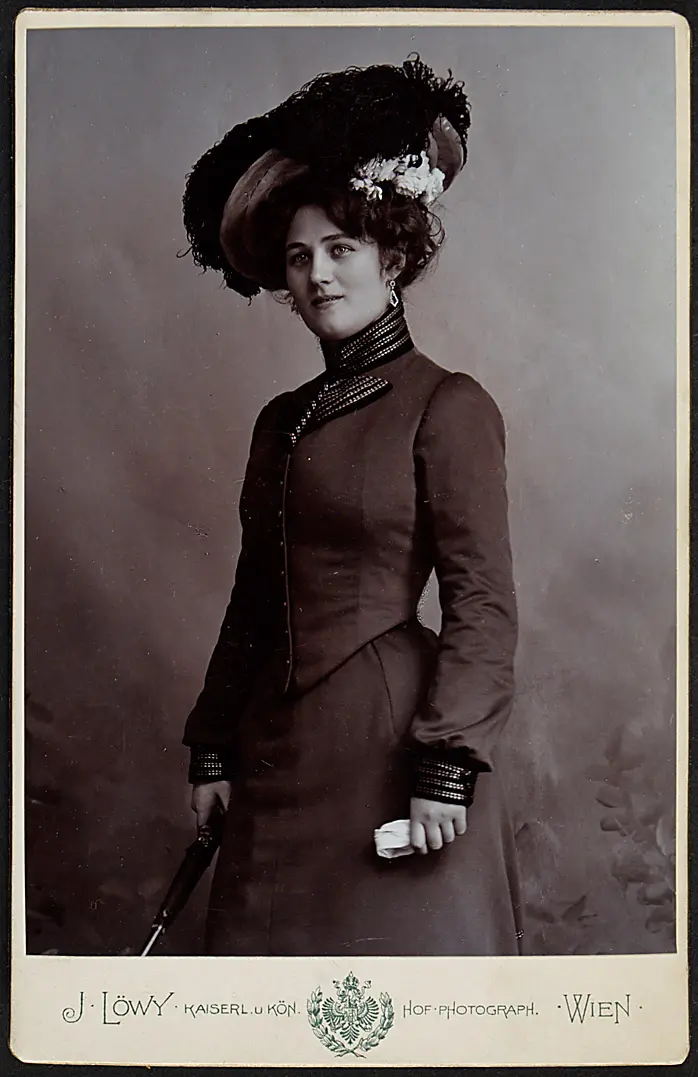 Freda Buché