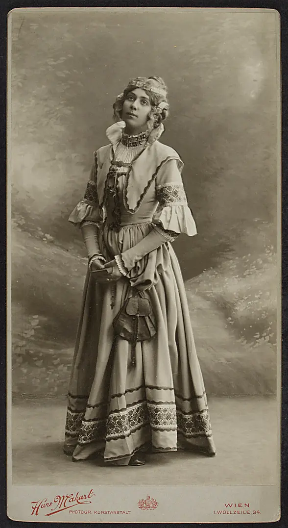 Maria Mell
