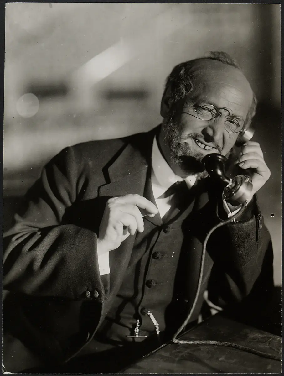 Hans Moser