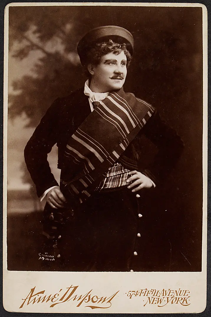Franz Naval, Verweis auf Stücktitel: Carmen