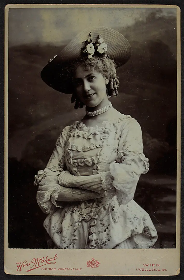 Maria Mell