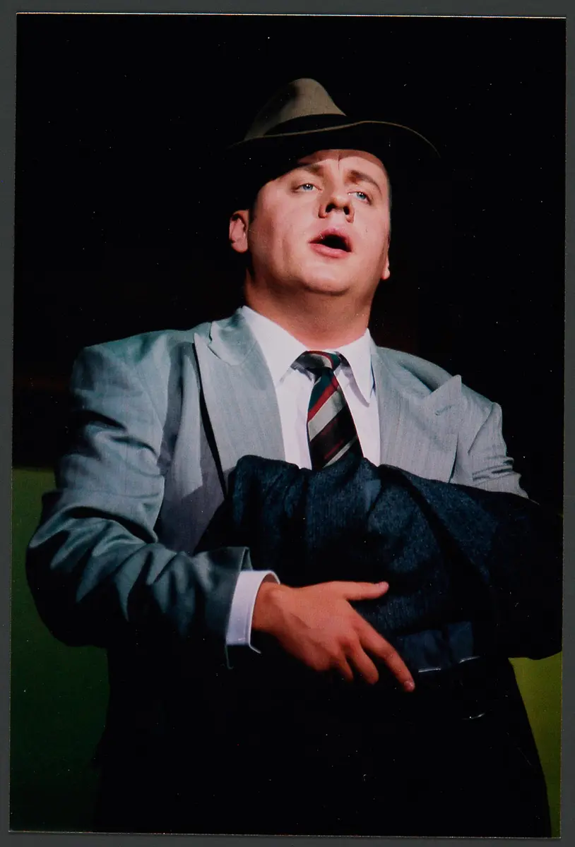 Armando Puklavec, Verweis auf Stücktitel: Die alte Jungfer und der Dieb