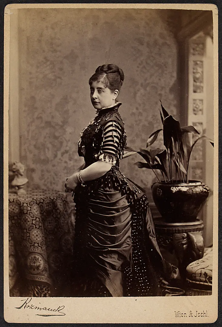 Pauline Lucca