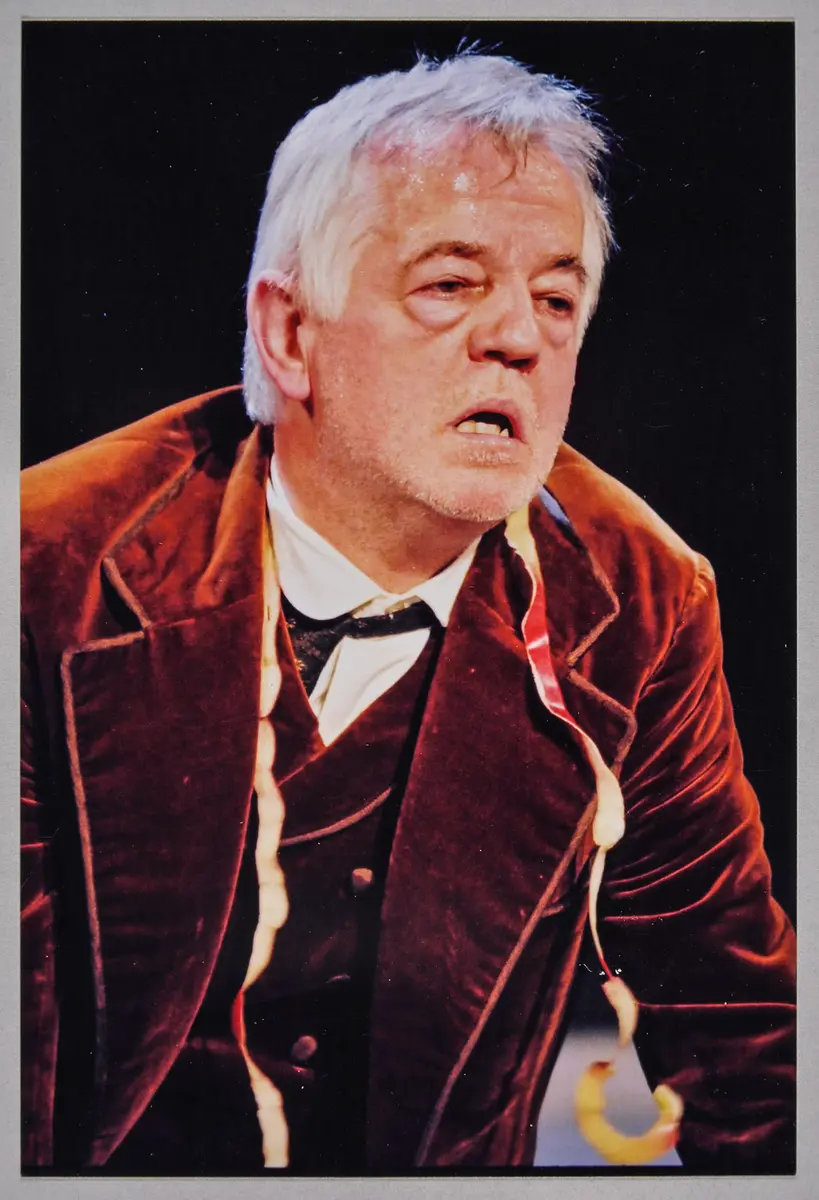 Martin Schwab, Verweis auf Stücktitel: Viridiana