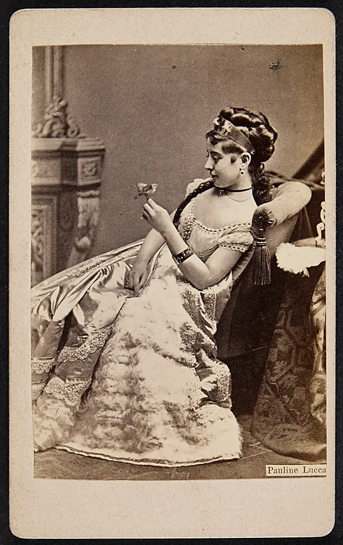 Pauline Lucca