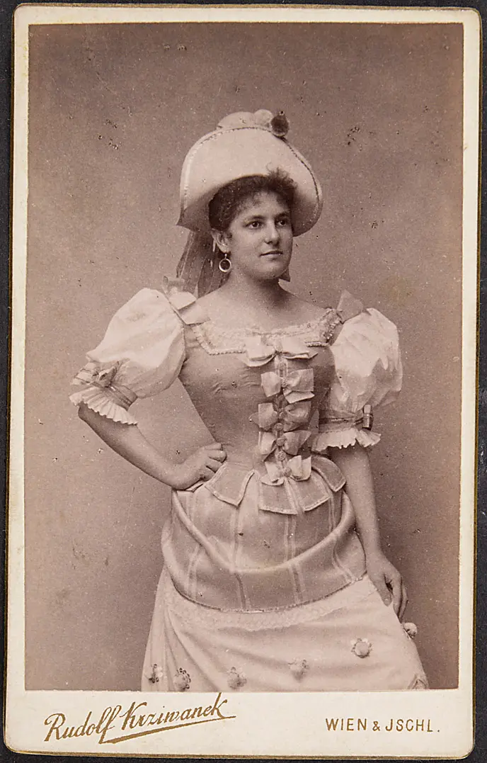 Paula Mark