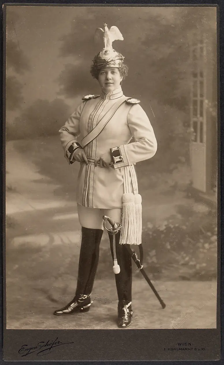Sari Fedak