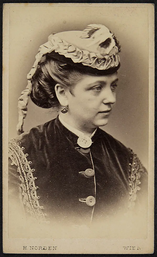 Anna Kratz