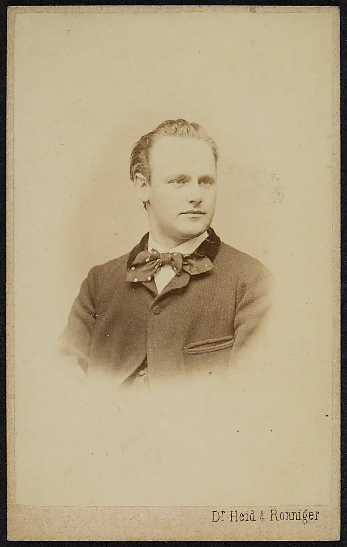 Hermann Schöne