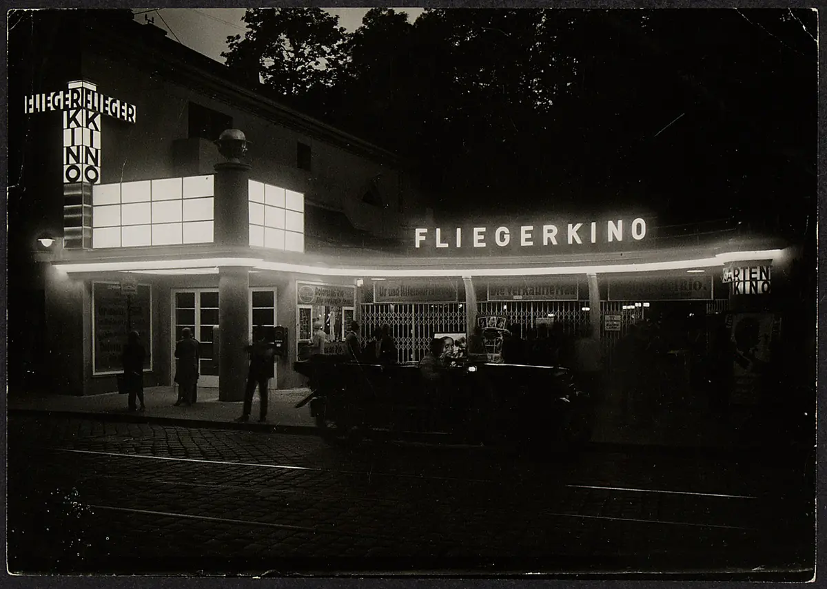 Bau: Wien, Fliegerkino