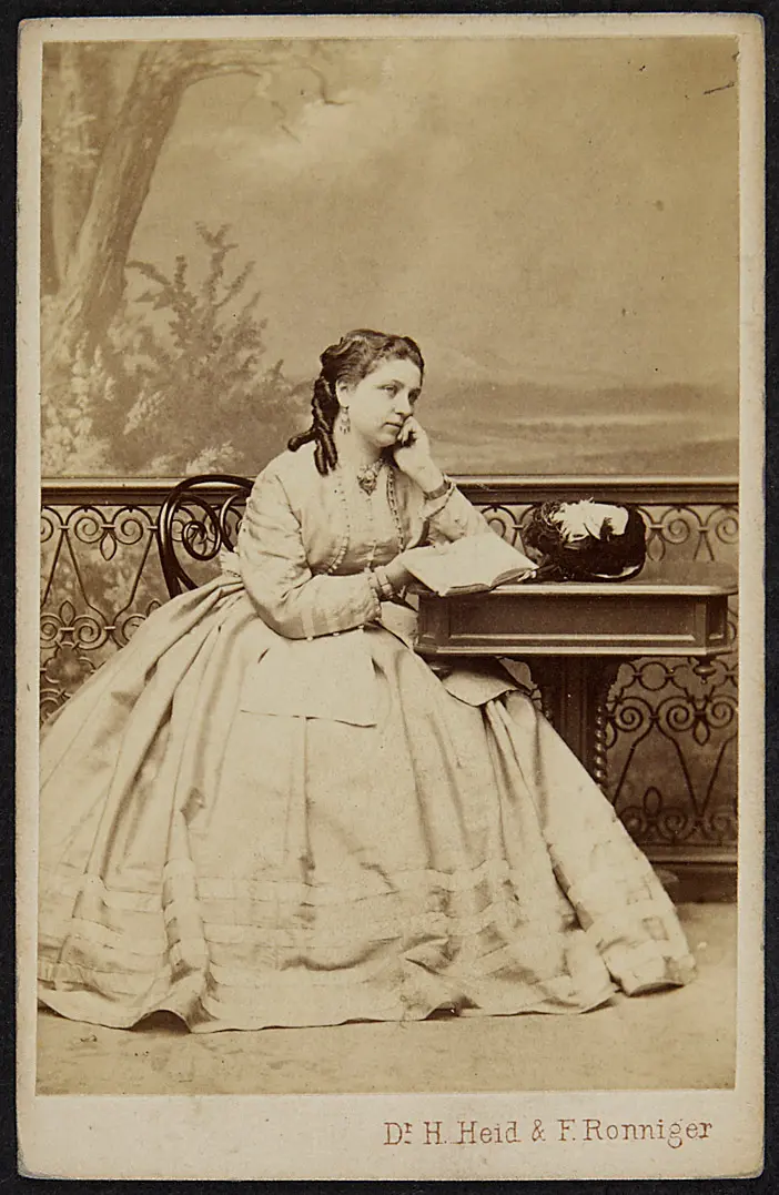 Anna Kratz