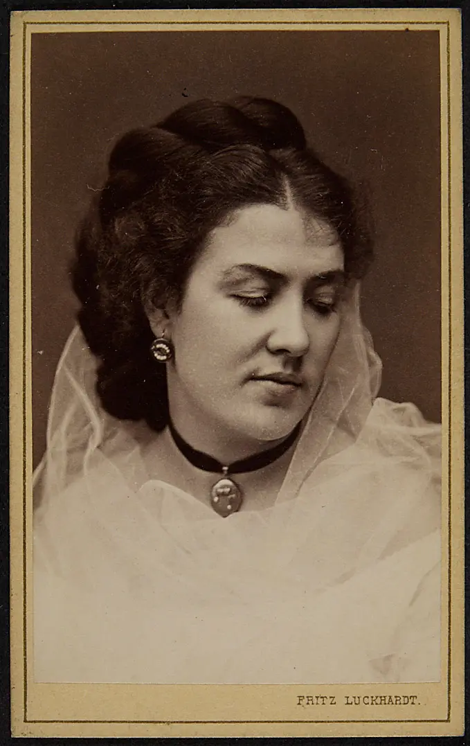 Marie Perl