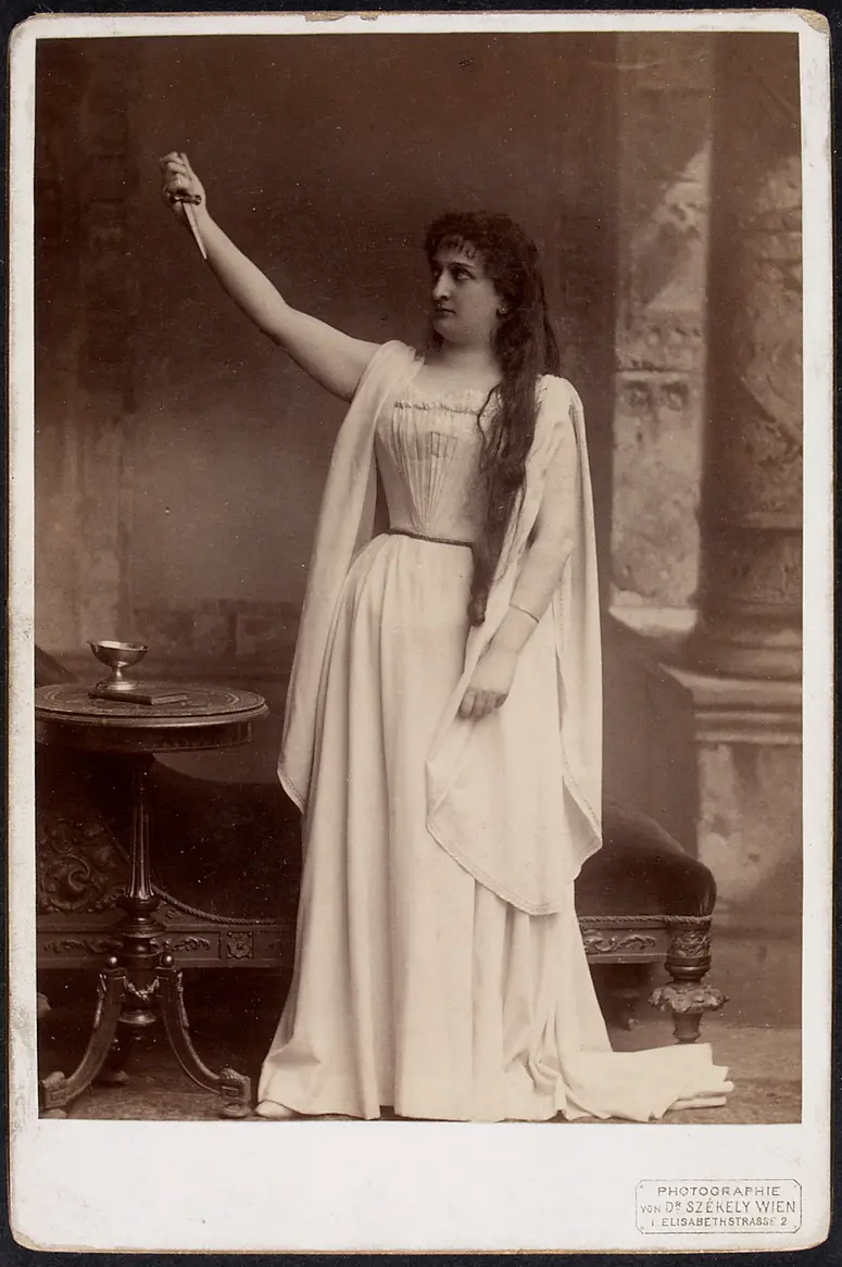 Adrienne Kola