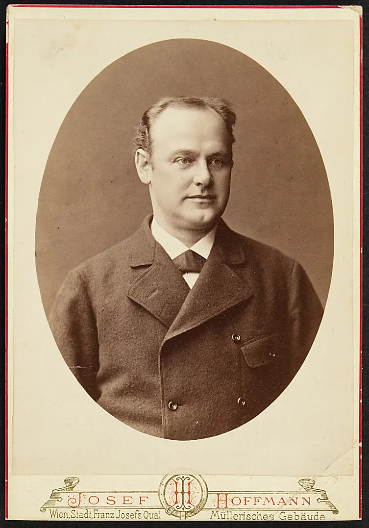 Hermann Schöne