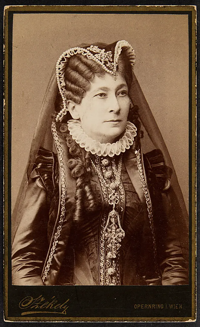 Charlotte Wolter, Verweis auf Stücktitel: Maria Stuart