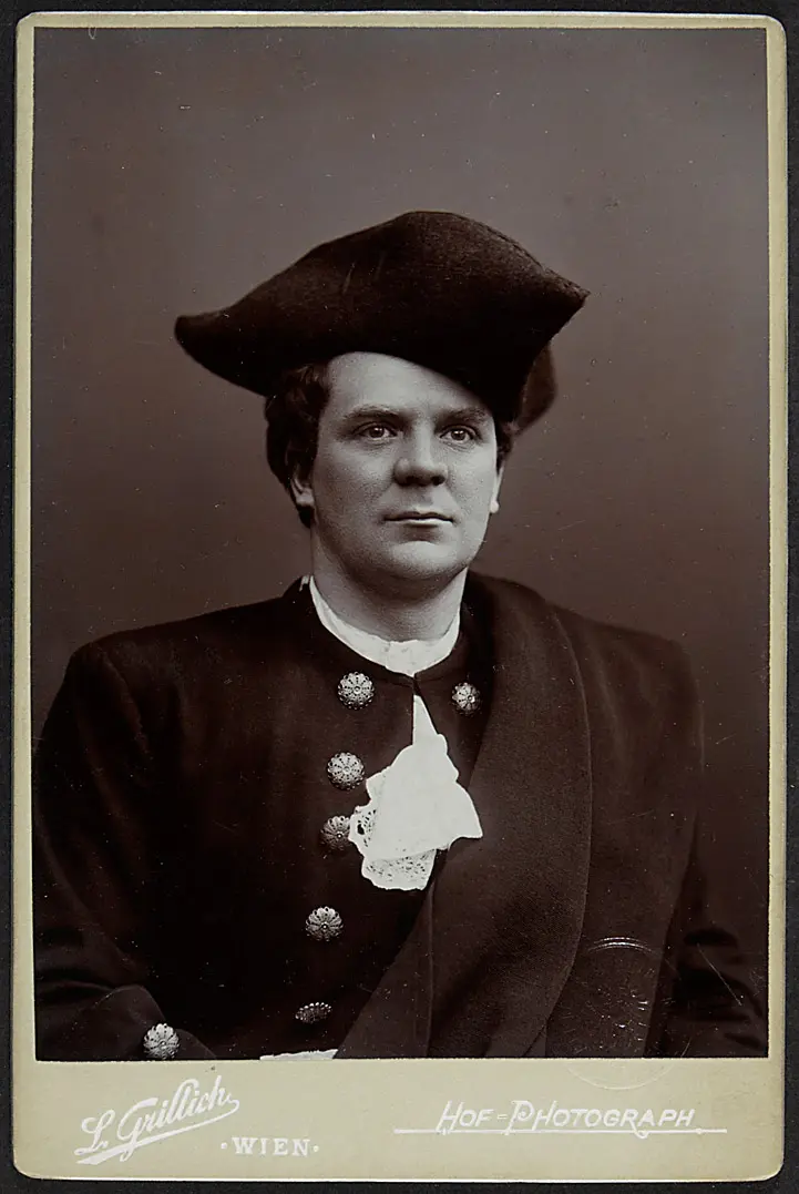 Hermann Benke, Verweis auf Stücktitel: Die Tragödie des Menschen