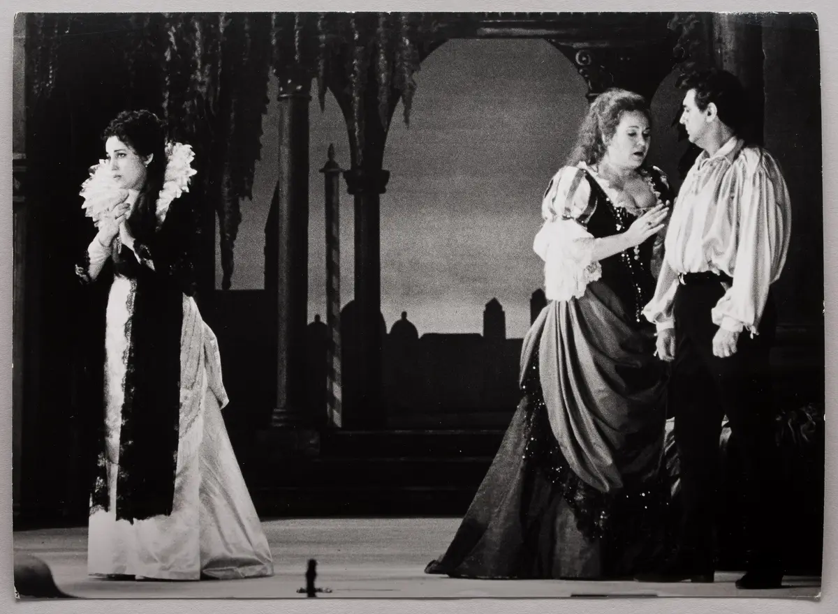 Plácido Domingo, Verweis auf Stücktitel: La Gioconda