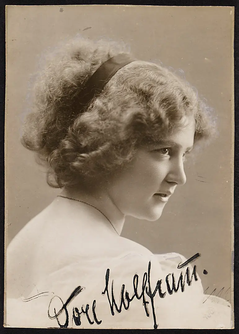 Dore Wolfram