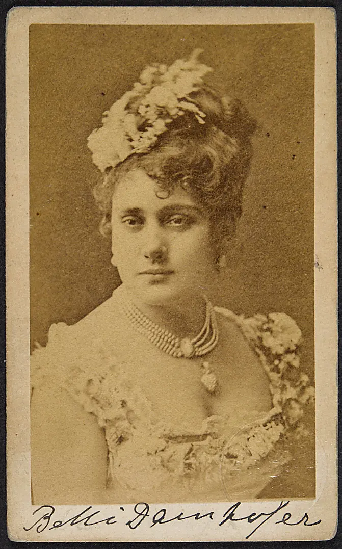 Betty Damhofer