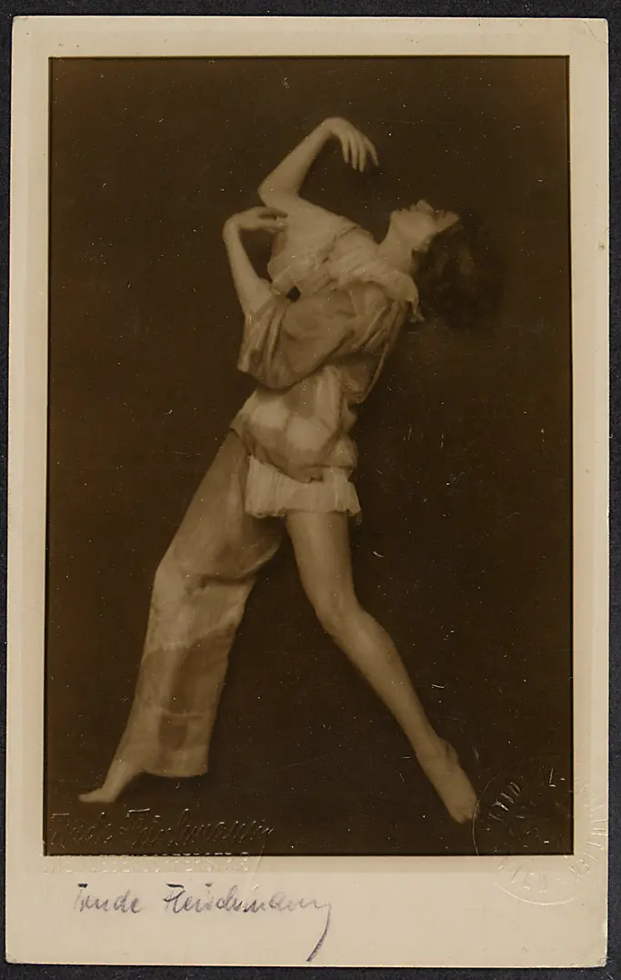 Claire Bauroff