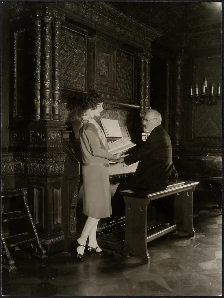 Margit Schenker-Angerer