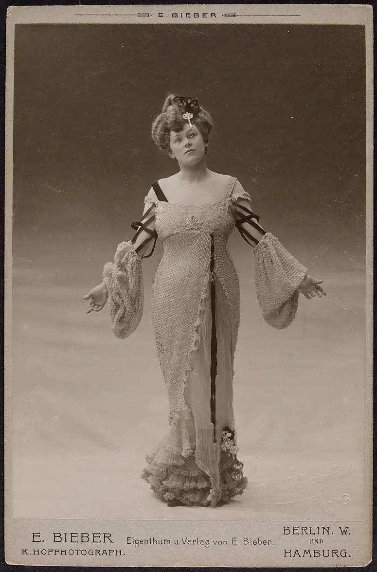 Bozena Bradsky