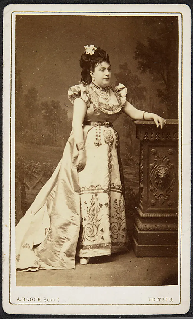 Mlle. Therésa