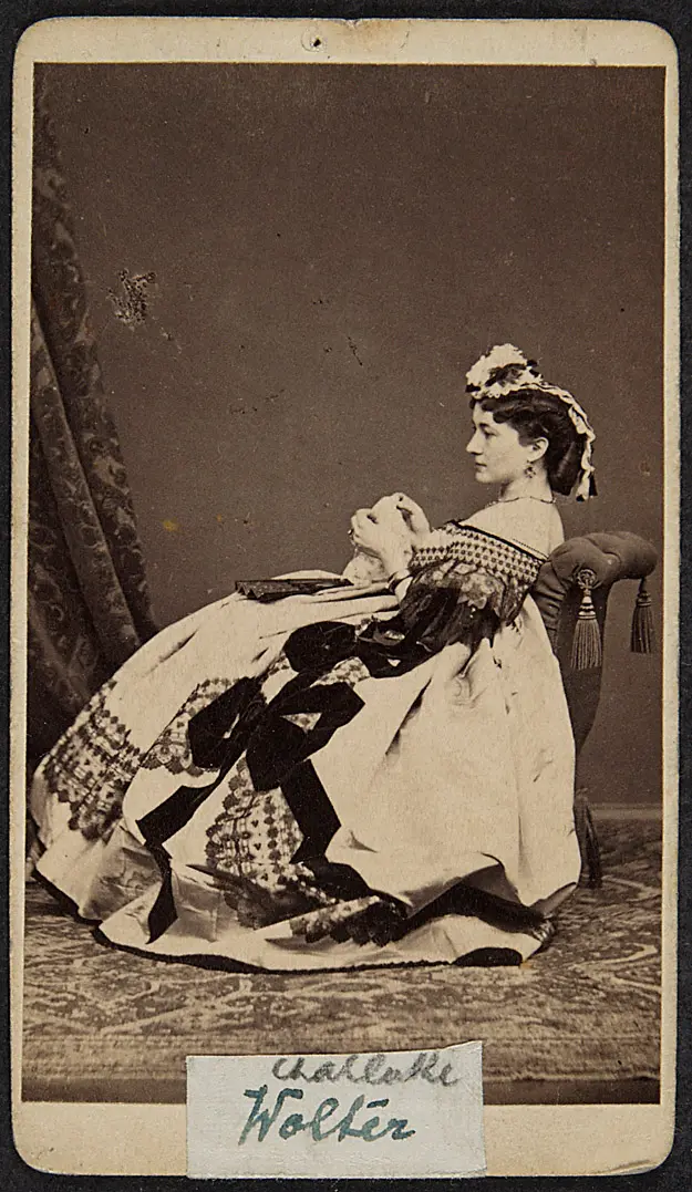 Charlotte Wolter
