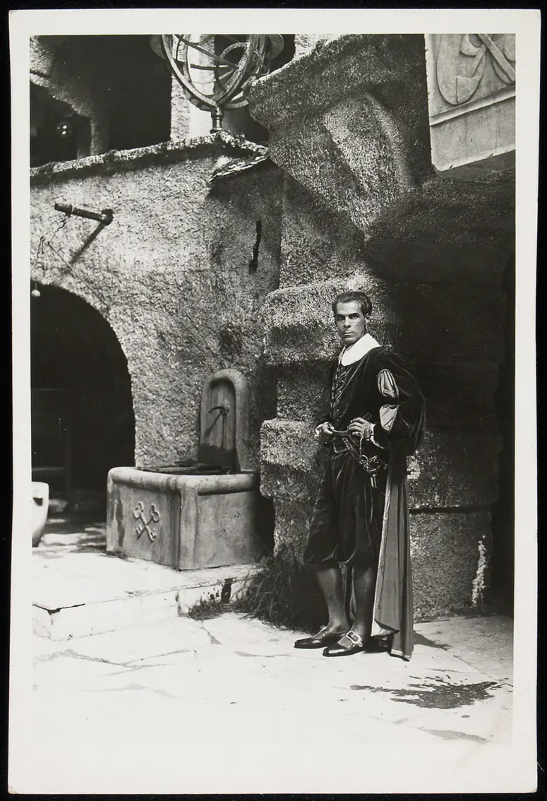 Louis Rainer, Verweis auf Stücktitel: Faust