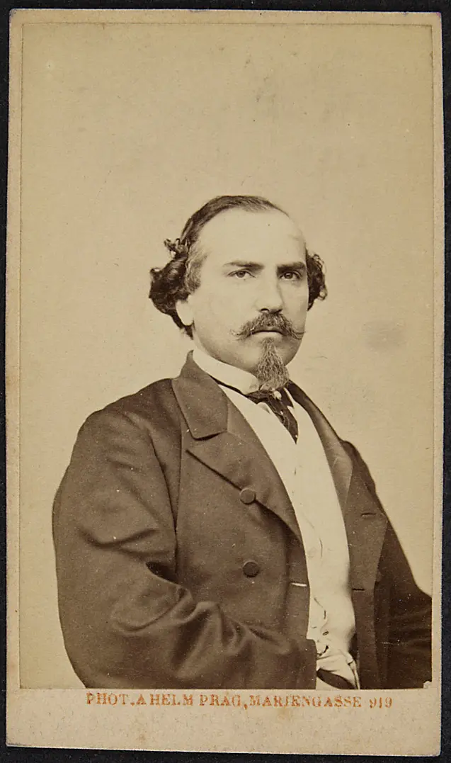 Emilio Naudin