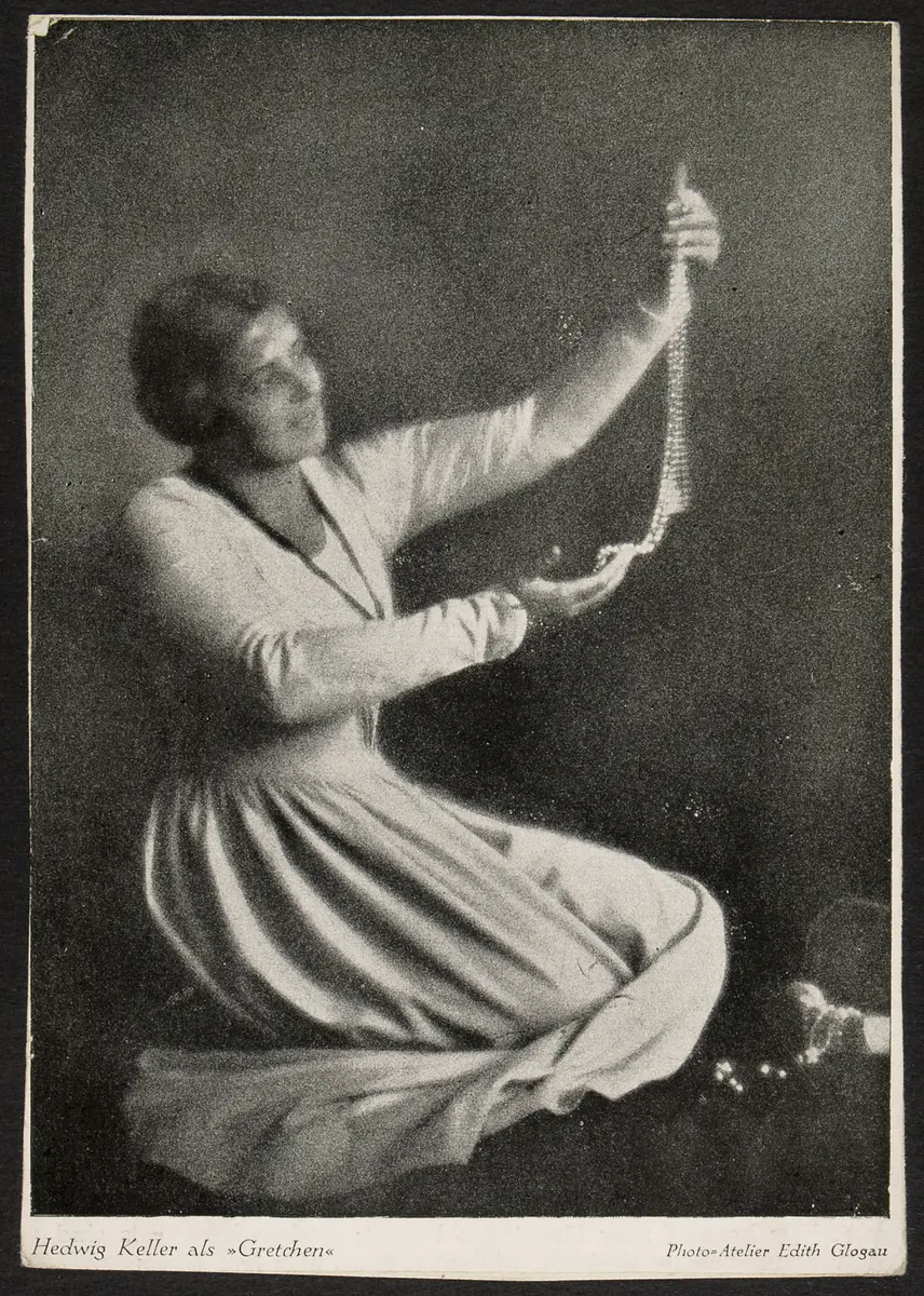Hedwig Keller, Verweis auf Stücktitel: Faust