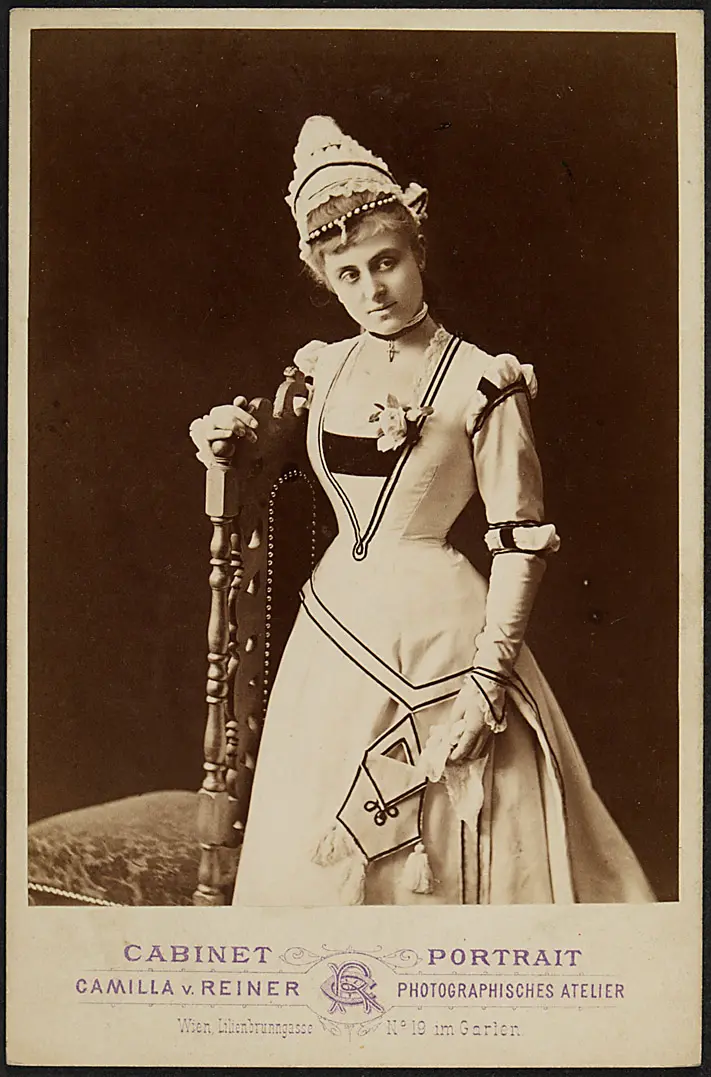 Stella Hohenfels