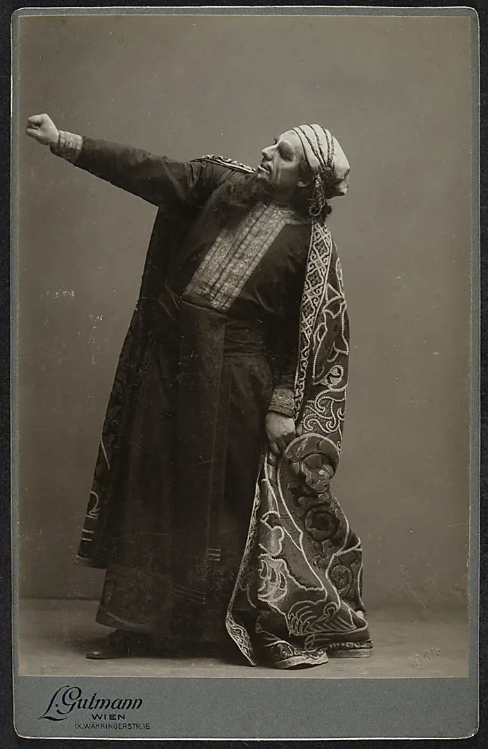 August Maria Markowsky, Verweis auf Stücktitel: Die Jüdin