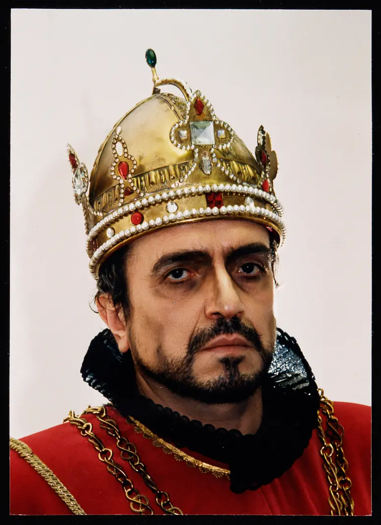 Ruggero Raimondi, Verweis auf Stücktitel: Don Carlo