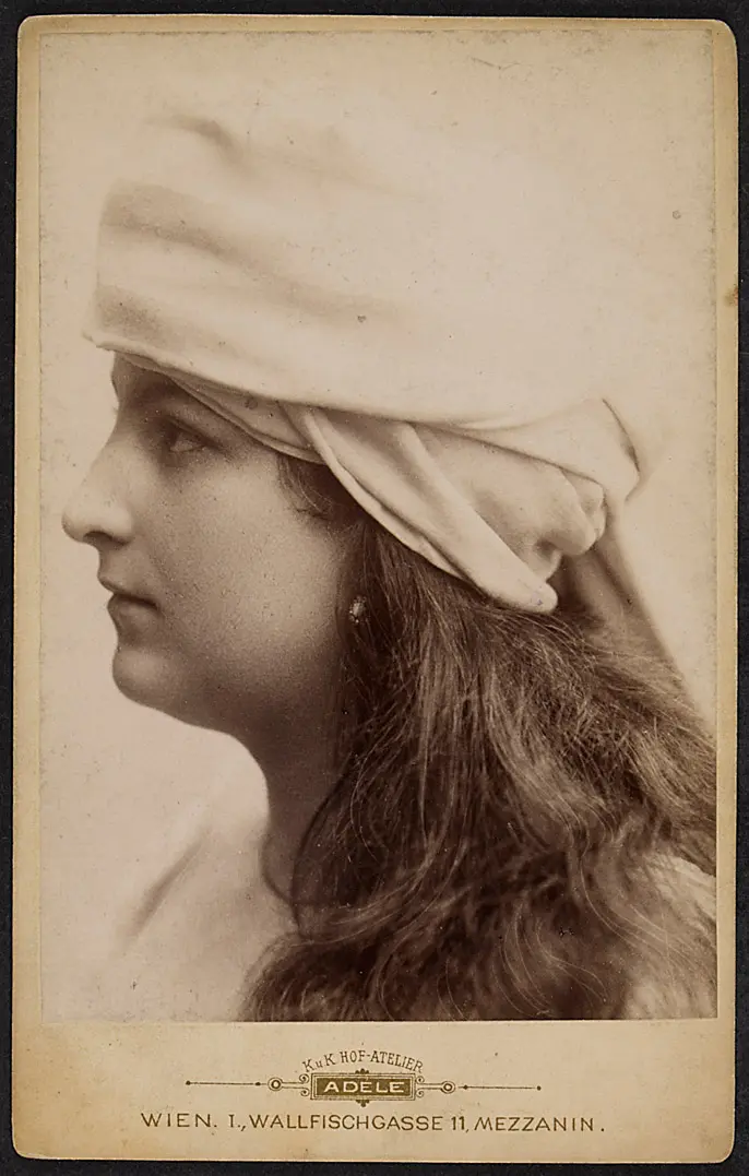 Emma Teleky