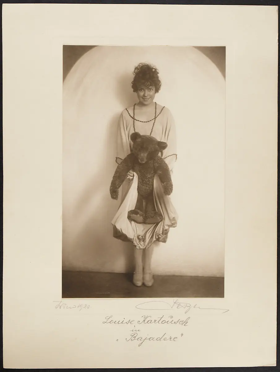 Louise Kartousch