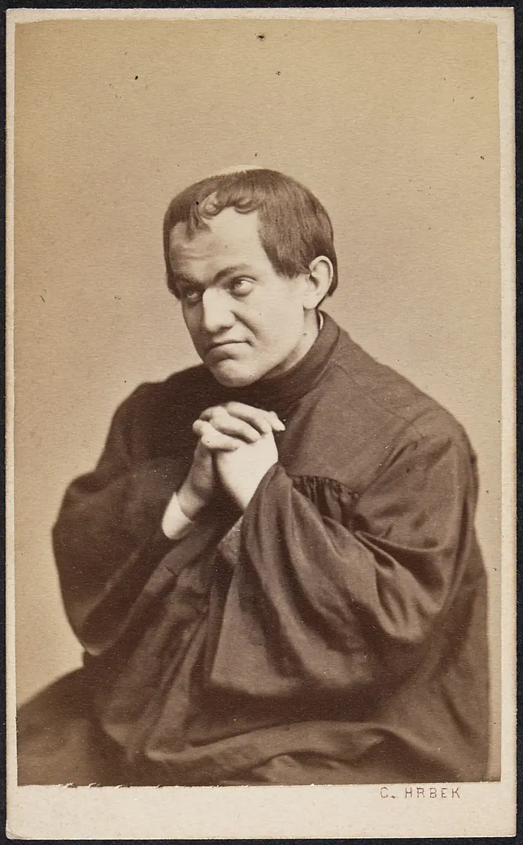 Hr. Smaha, Verweis auf Stücktitel: Der letzte Jesuit