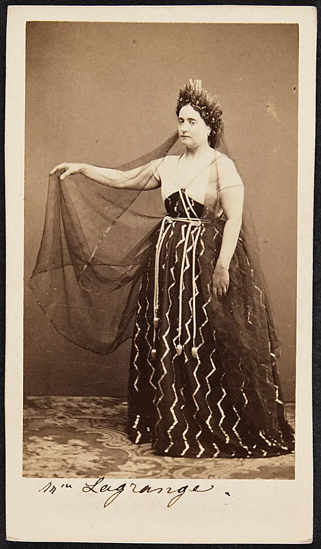 Anna LaGrange, Verweis auf Stücktitel: Die Zauberflöte