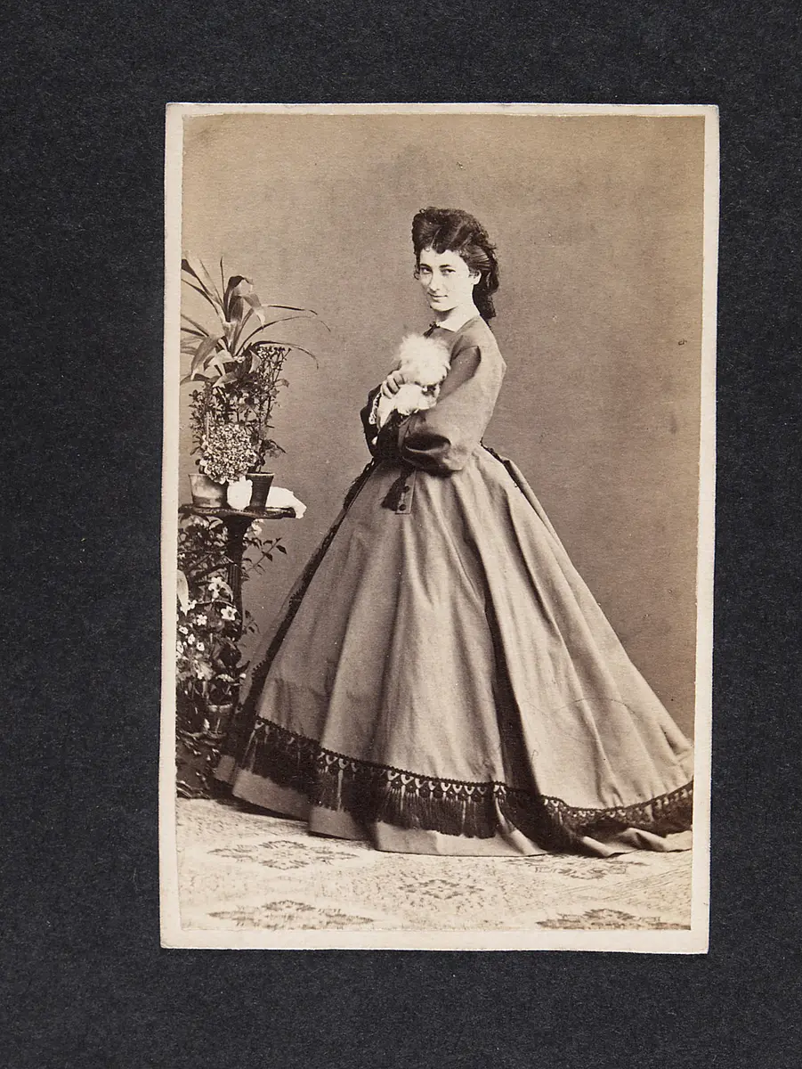Charlotte Wolter