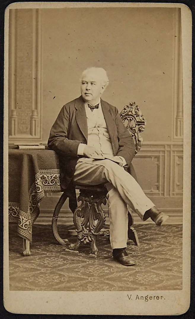 Gustav Hölzel