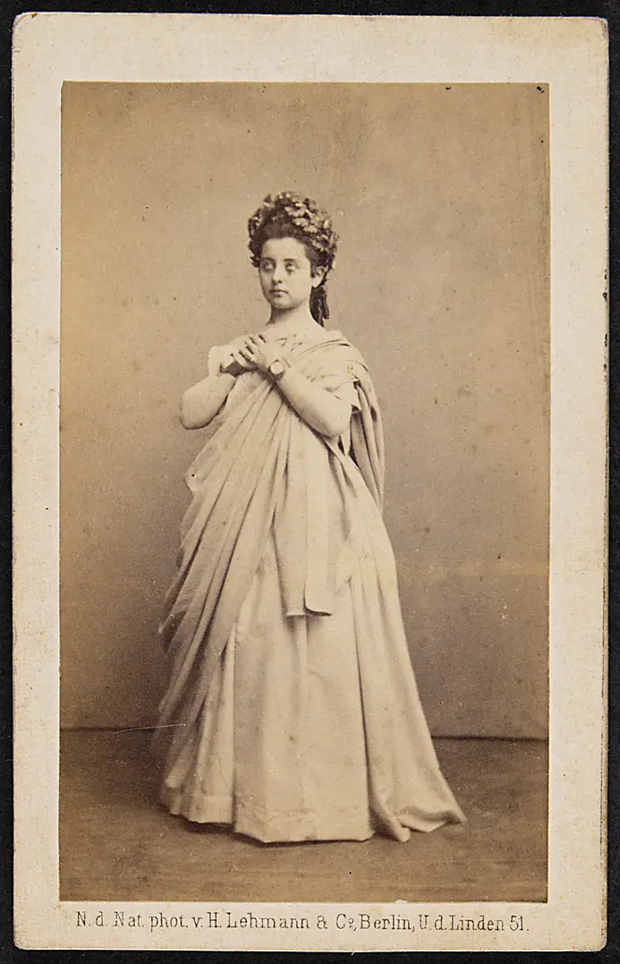 Pauline Lucca