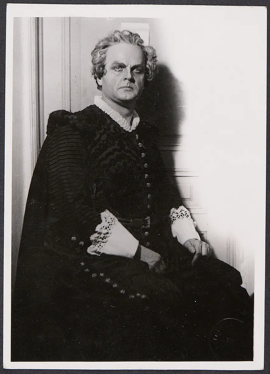 Alfred Jerger, Verweis auf Stücktitel: Caponsacchi