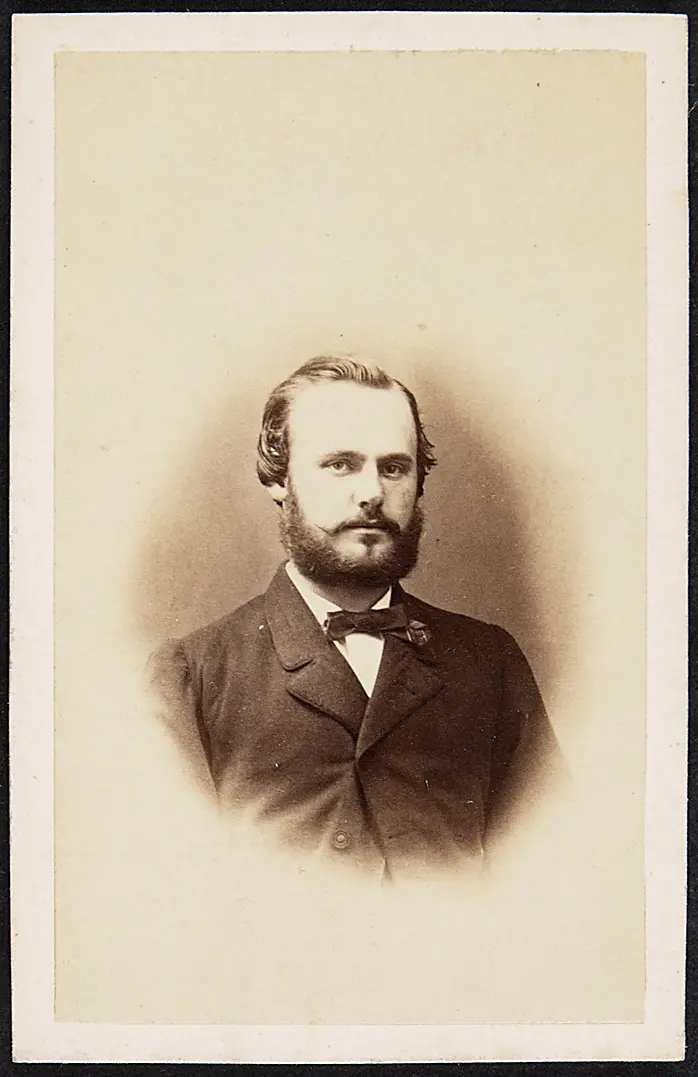 Hermann Schöne