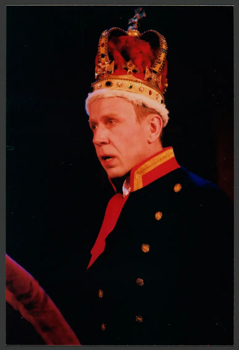 Jörg Pose, Verweis auf Stücktitel: Mayerling