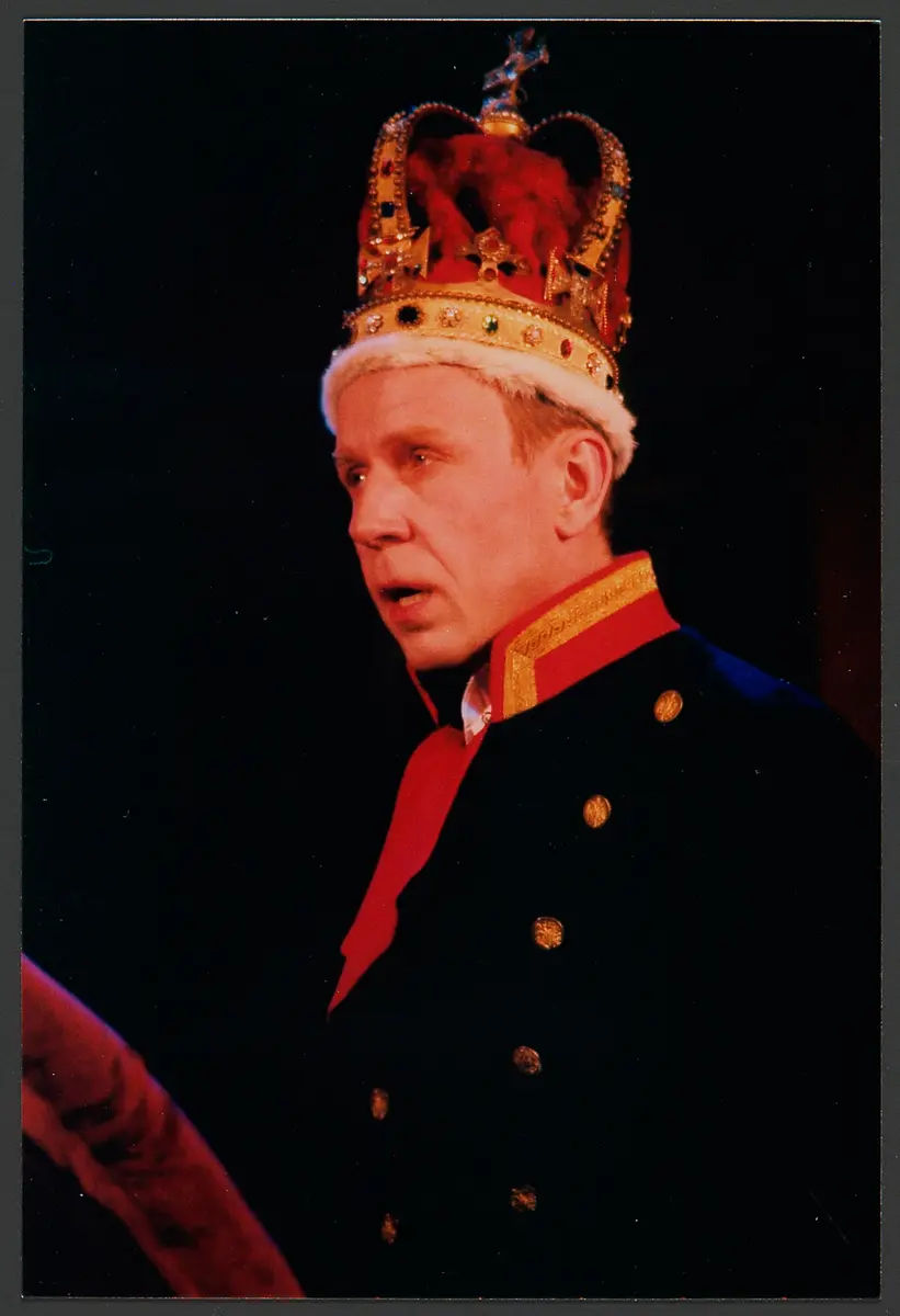 Jörg Pose, Verweis auf Stücktitel: Mayerling