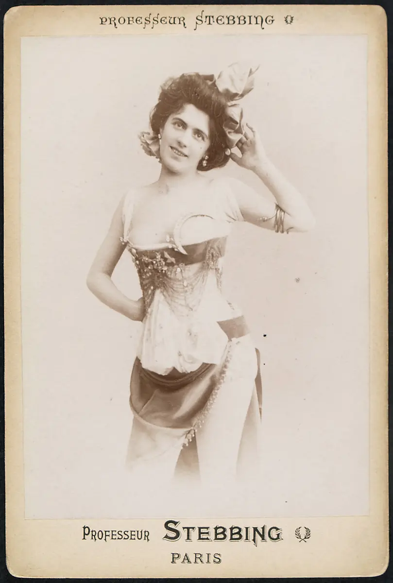 Mlle. Simier