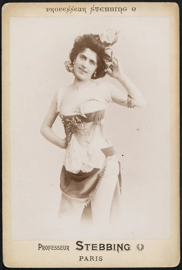 Mlle. Simier