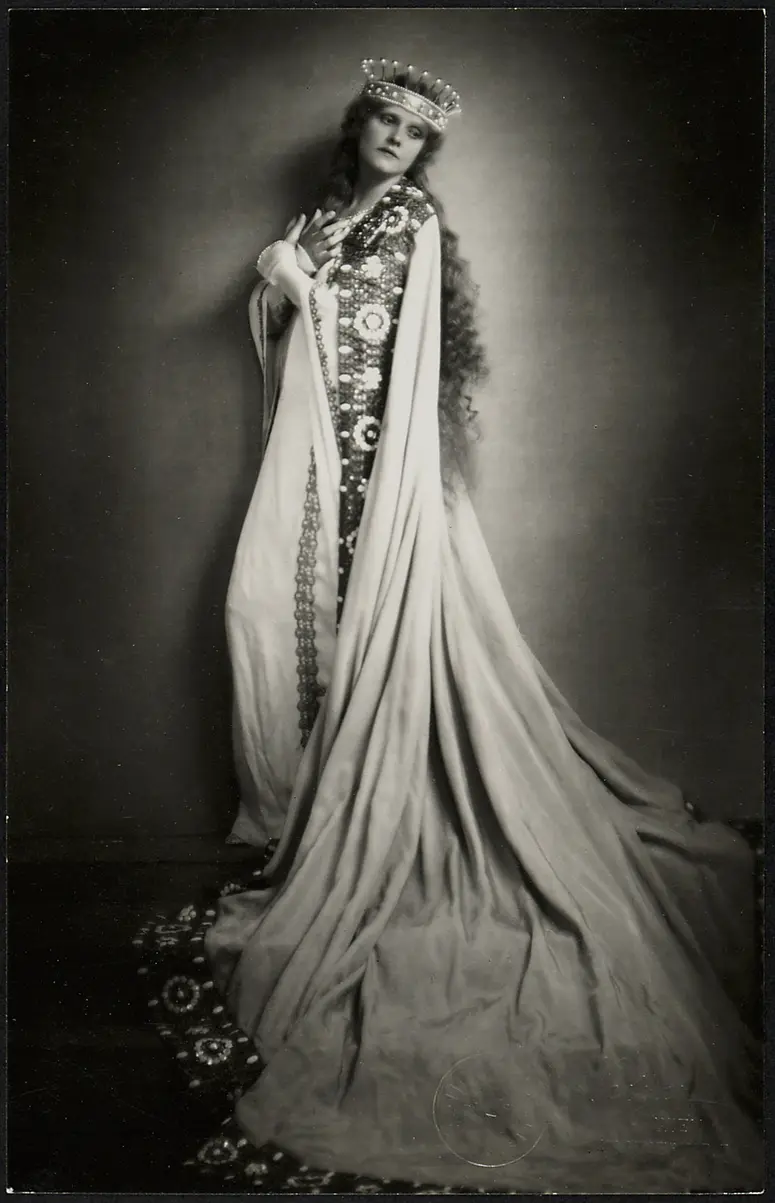 Margit Schenker-Angerer